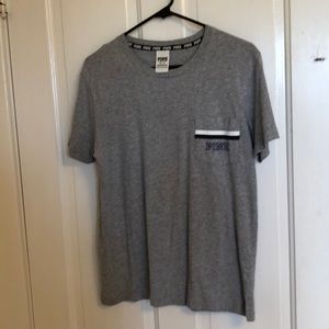 Victoria’s Secret (PINK) t-shirt